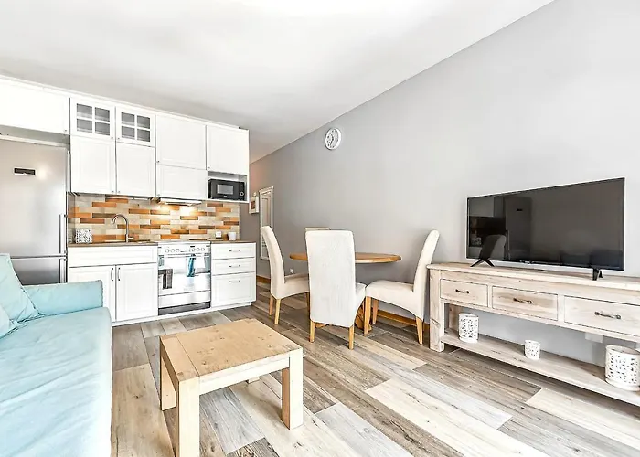 Orlando Astalavista Апартаменти Адехе