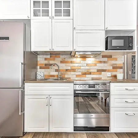 Apartament Orlando Astalavista *