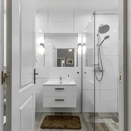 Orlando Astalavista アデヘ